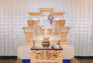 白木祭壇